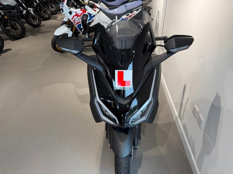 2025 HONDA FORZA 125, '75 Plate with PDI miles only