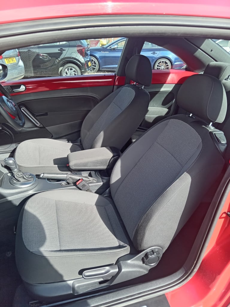 2015 Volkswagen Beetle 1.6 TDI BlueMotion Tech Design 3dr DSG HATCHBACK Diesel Automatic