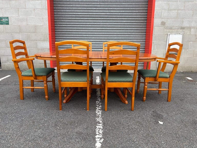 image for Pine Extendable Dining Table with 6 Chairs 