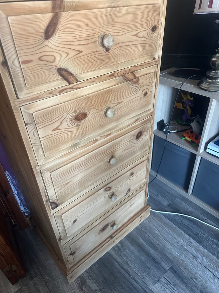Pine drawers 