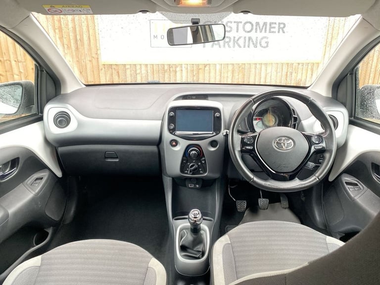 2020 20 TOYOTA AYGO 1.0 VVT-I X-PLAY HATCHBACK 5DR PETROL MANUAL EURO 6 (71 PS)