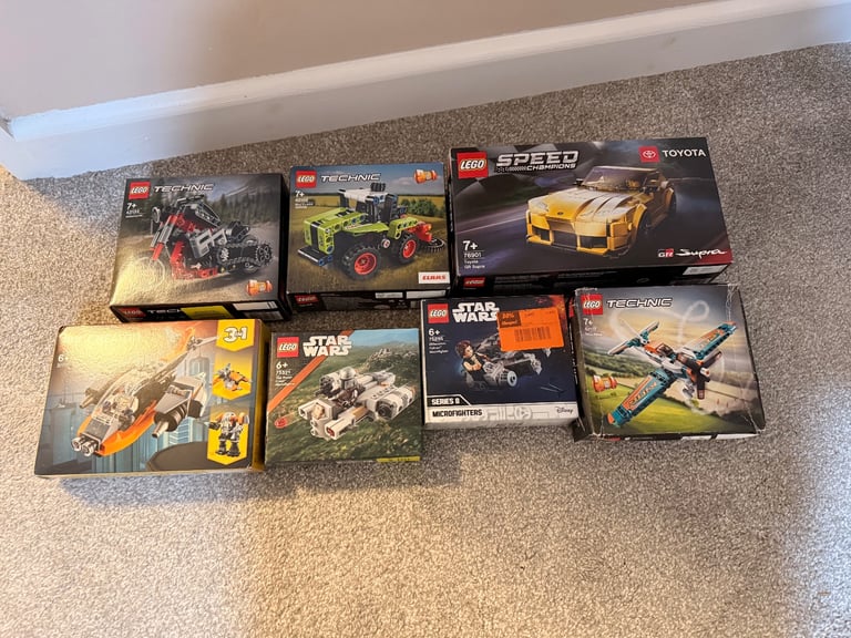 Lego Job Lot 17 Sets (Technic, Speed Champion, Star Wars and Creator)