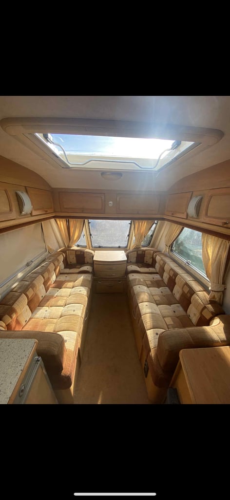 2005 coachman vip 520/4