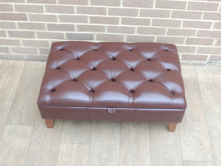 M&S Chesterfield Storage Footstool (UK Delivery)