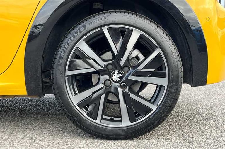 2022 Peugeot 208 1.2 PureTech GT Premium Hatchback 5dr Petrol EAT Euro 6 (s/s) (130 ps) Hatchback...