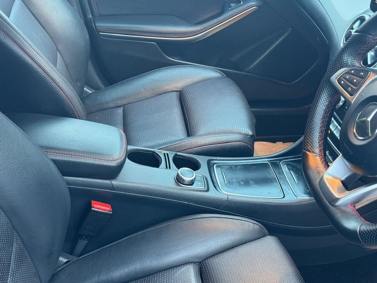 2017 Mercedes-Benz CLA 2.1 CLA220d AMG Line Shooting Brake 5dr Diesel 7G-DCT Euro 6 (s/s) (177 ps...