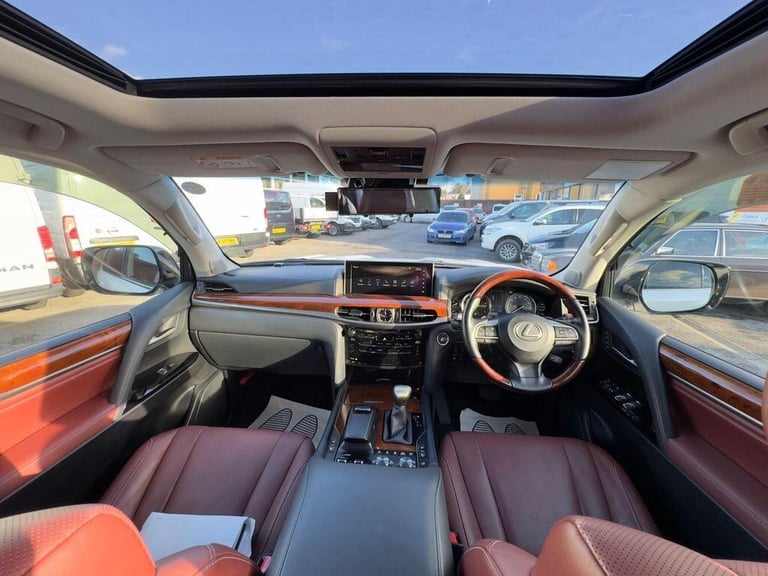 2024 Lexus LX LX570 5.7 V8 Automatic 4X4 8 seats 5dr Petrol Automatic