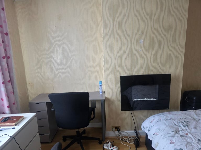 Double room for rent