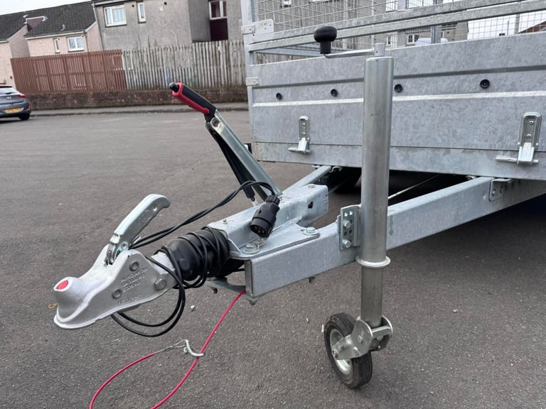 Brand New 10ft x 5ft Twin Axle Heavy Duty Trailer With 80cm Mesh 2700KG Braked