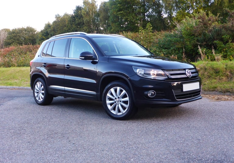 image for 2015 Volkswagen Tiguan 2.0 TDI MATCH 4Motion 140 BMotion AWD SUV ESTATE with New 1 YRS MOT ESTATE...