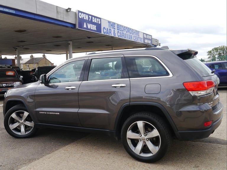 Jeep Grand Cherokee 3.0 V6 CRD Limited SUV 5dr Diesel Auto 4WD Euro 5 (247 bhp)