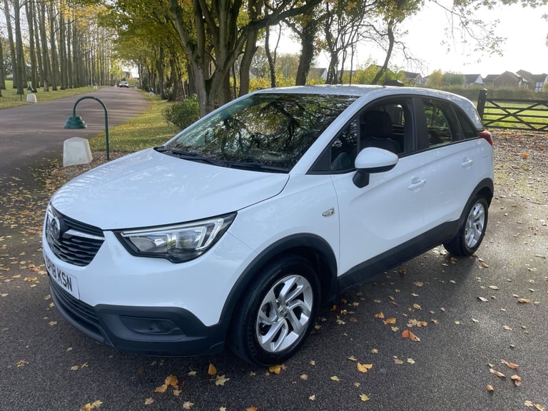 2018 Vauxhall Crossland X 1.2 SE Euro 6 5dr HATCHBACK Petrol Manual