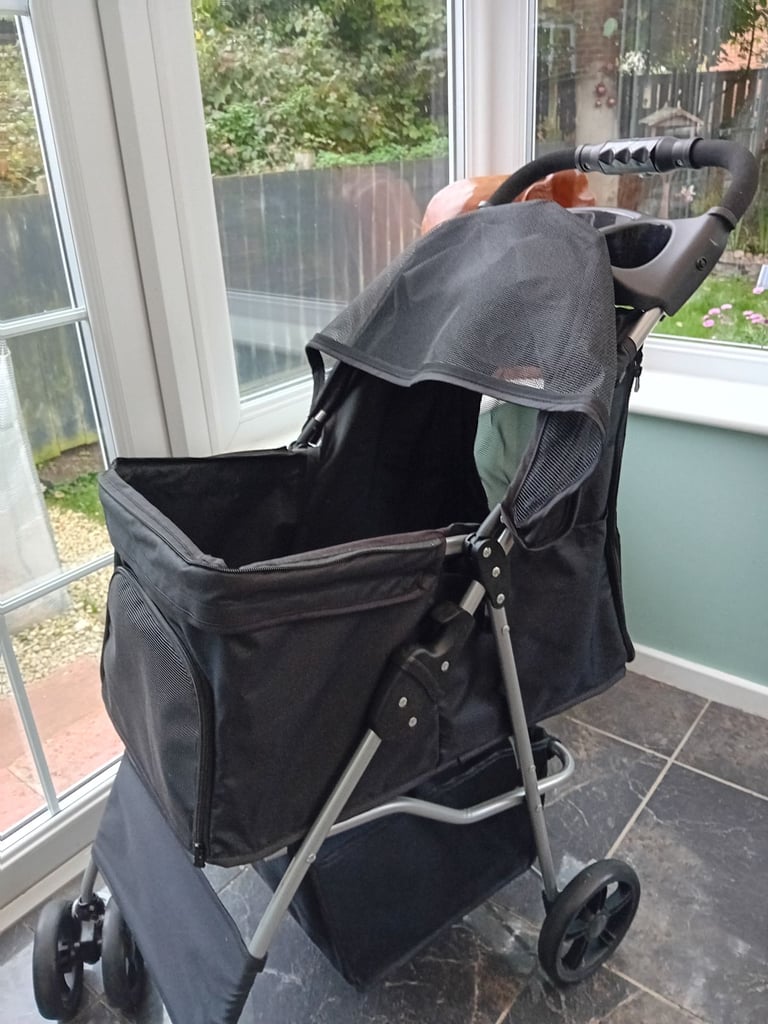 Dog Pushchair