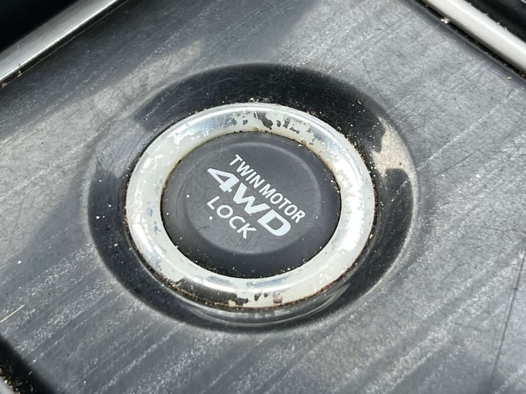 2017 Mitsubishi Outlander 2.0h 12kWh Juro CVT 4WD Euro 6 (s/s) 5dr SUV Hybrid Automatic