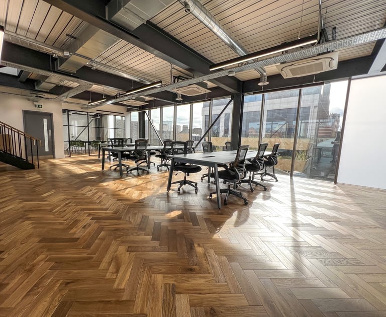 Fully Serviced Contemporary Duplex Office | 3,347 sq ft | Aldgate | 50-83 Desks