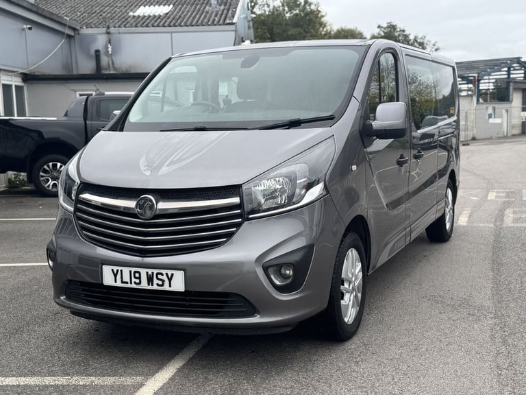 2019 Vauxhall Vivaro 1.6 CDTi 2900 BiTurbo ecoTEC Limited Edition Nav Crew Van Double Cab 5dr Di ...