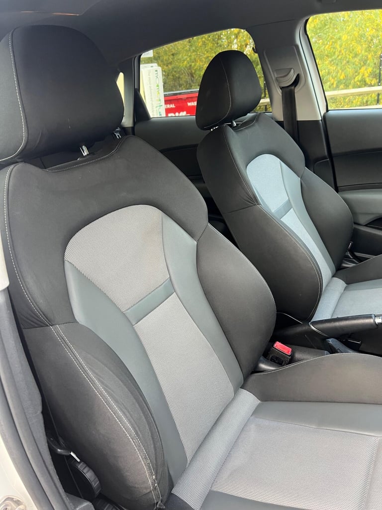 2015 Audi A1 1.6 TDI Sport Sportback Euro 6 (s/s) 5dr HATCHBACK Diesel Manual