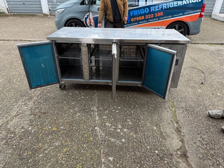 Commercial fridge bench counter cafe undercounter fridge 