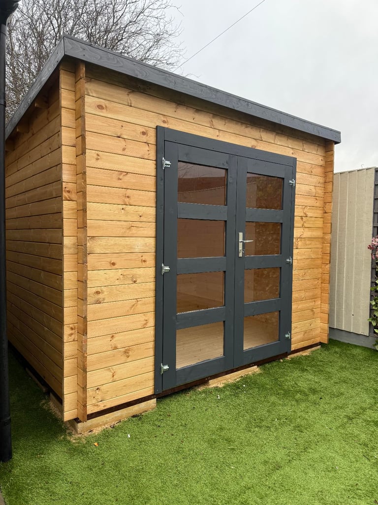 Log Cabin Aleska 3mx2.4m (10ft x 8ft) Floor INCLUDED