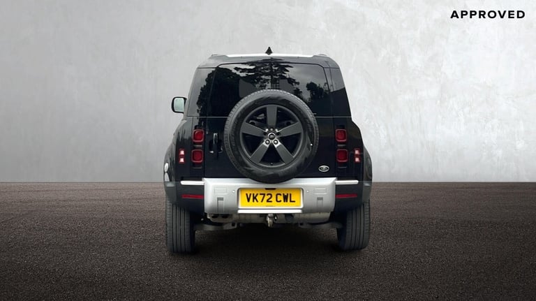 2023 Land Rover Defender 3.0 D250 Hard Top SE Auto PANEL VAN DIESEL Automatic