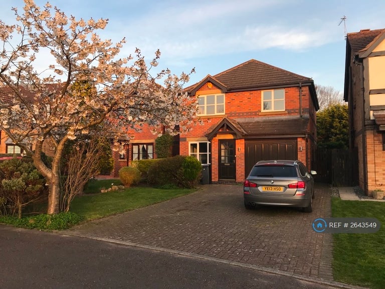 4 bedroom house in Cheviot Avenue, Lytham St. Annes, FY8 (4 bed) (#2643549)