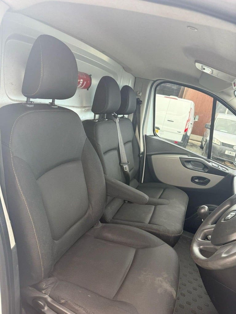 2018 ON 18 PLATE RENAULT TRAFFIC L129 BUSINESS DCI LWB DIESEL VAN ULEZ FREE ZONE