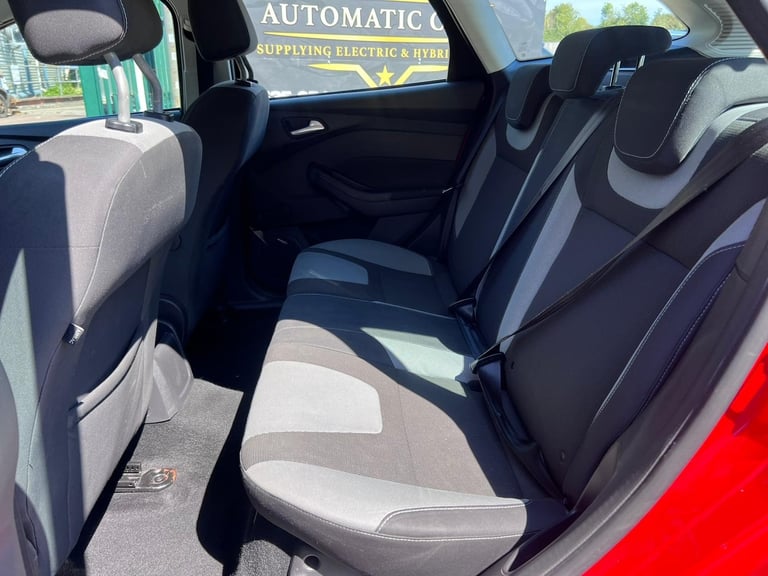 2012 Ford Focus 1.6 125 Zetec 5dr Powershift ESTATE Petrol Automatic