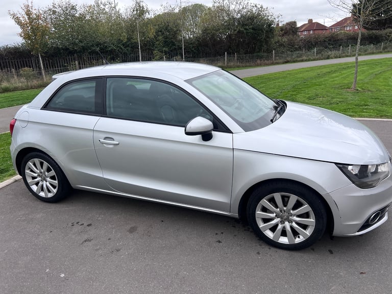 Audi, A1, Hatchback, 2011, Manual, 1598 (cc), 3 doors