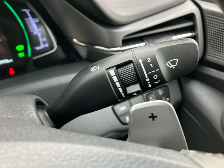 2022 Hyundai IONIQ 1.6 GDi Hybrid Premium 5dr DCT Hatchback PETROL/ELECTRIC Automatic