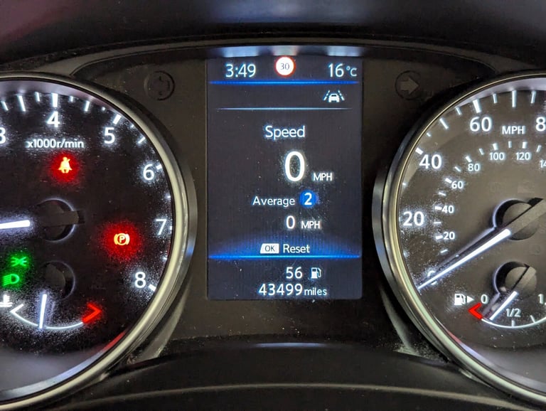 2020 Nissan Qashqai 1.3 DiG-T 160 Acenta Premium 5dr**ONE OWNER FROM NEW**