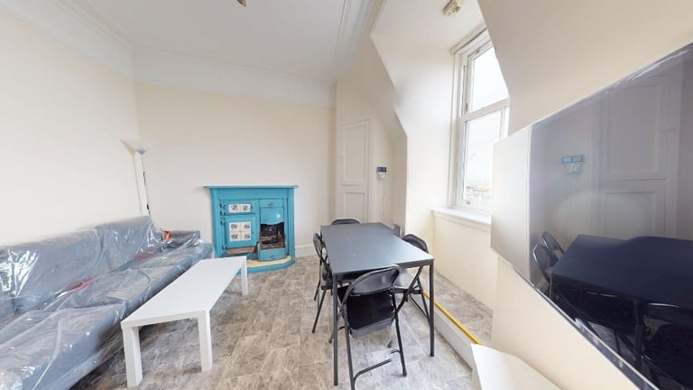 5 bedroom flat in Broad Street, Fraserburgh, Aberdeenshire, AB43 9AU