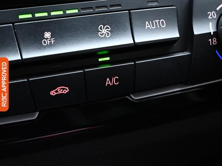 2015 BMW 2 Series 2.0 220d M Sport Coupe 2dr Diesel Auto xDrive Euro 6 (s/s) (190 ps) Coupe DIESE...