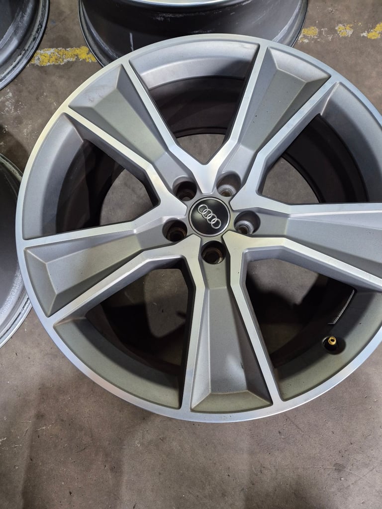 Audi alloy wheels 20 inch a4 a5 a6 a7 a8 q3 q5 q7