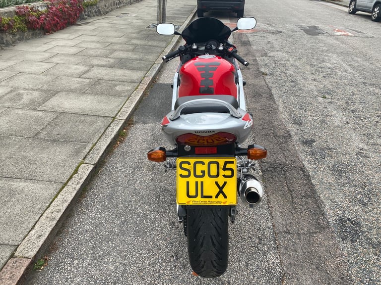 Honda, CBR, 2005, 599 (cc)