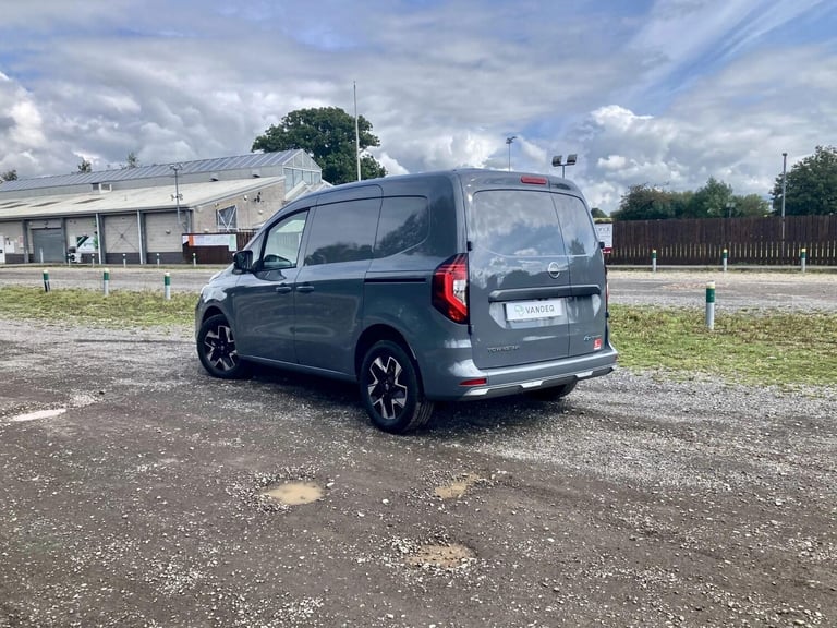 2023 Nissan Townstar 45kWh Tekna+ Auto L1 6dr PANEL VAN Electric Automatic