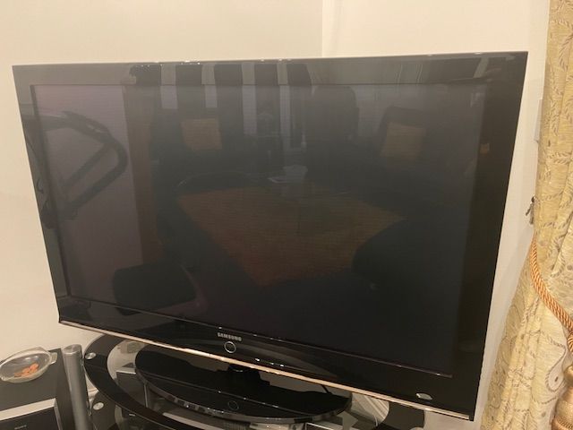 Samsung PS-50Q97HD 50” Plasma TV – With Remote & Power Lead