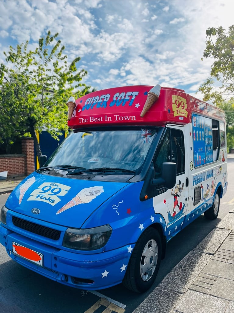 Ice cream van Whitby Morrison