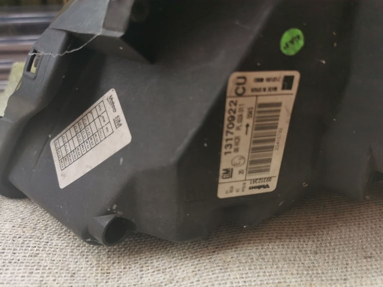 Headlight Vauxhall Vectra C headlamp face lift 