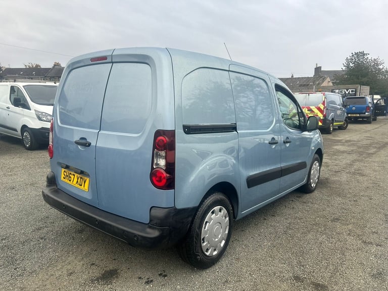 2018 Peugeot Partner 850 SE 1.6 BlueHDi 100 Van ATV PANEL VAN Diesel Manual