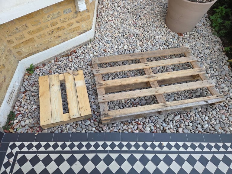 Free pallets