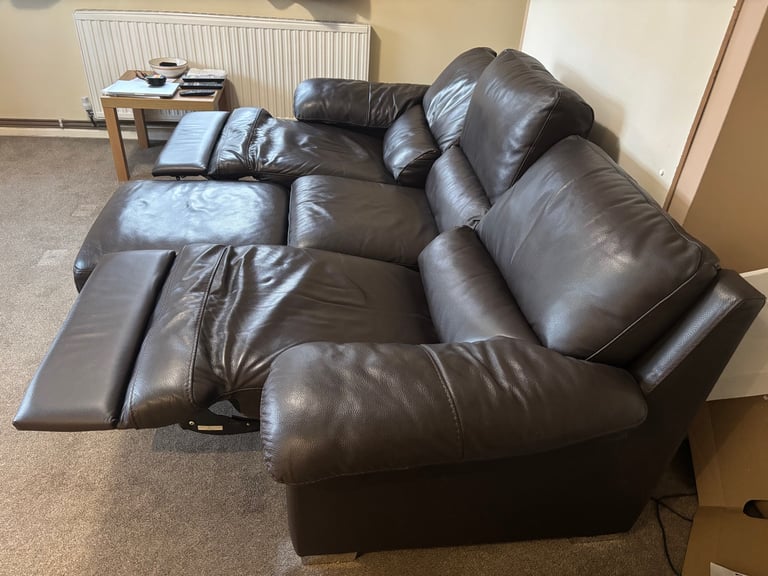 3 Seater Leather Power Recliner Sofa and Footstool Chaise/Corner