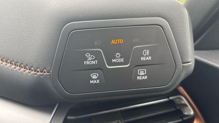 2025 Cupra Born 170kW e-Boost V1 59kWh 5dr Auto Electric Hatchback Hatchback Electric Automatic