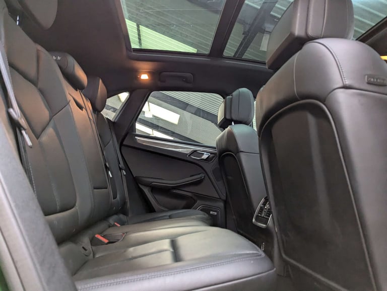 2019 Porsche Macan 3.0 Macan S Semi-Auto 4WD 5dr SUV Petrol Automatic