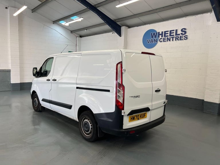 2020 Ford Transit Custom 2.0 300 EcoBlue Leader L1 H1 Euro 6 (s/s) 5dr Panel Van Diesel Manual