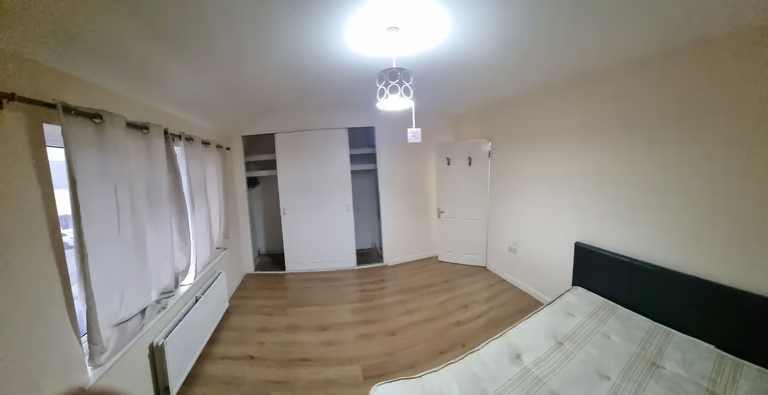 Master double room to let in barking IG11- All Bill Included. No Agent Fee