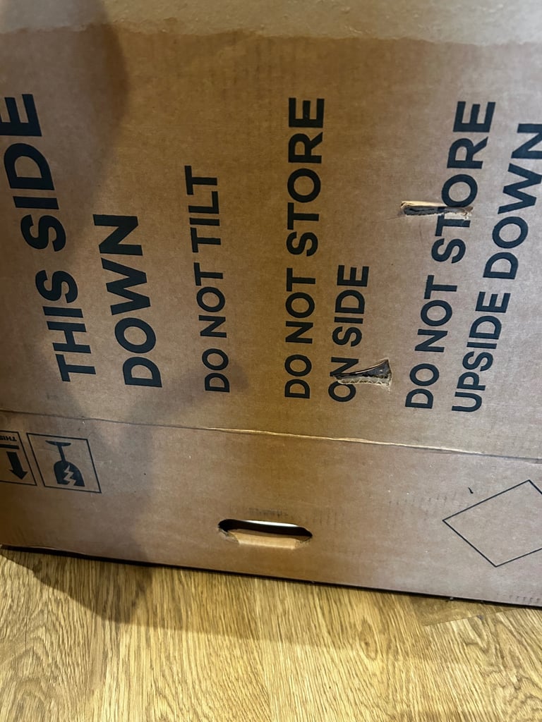 Brand new Swytch electric bike conversion kit with accessories