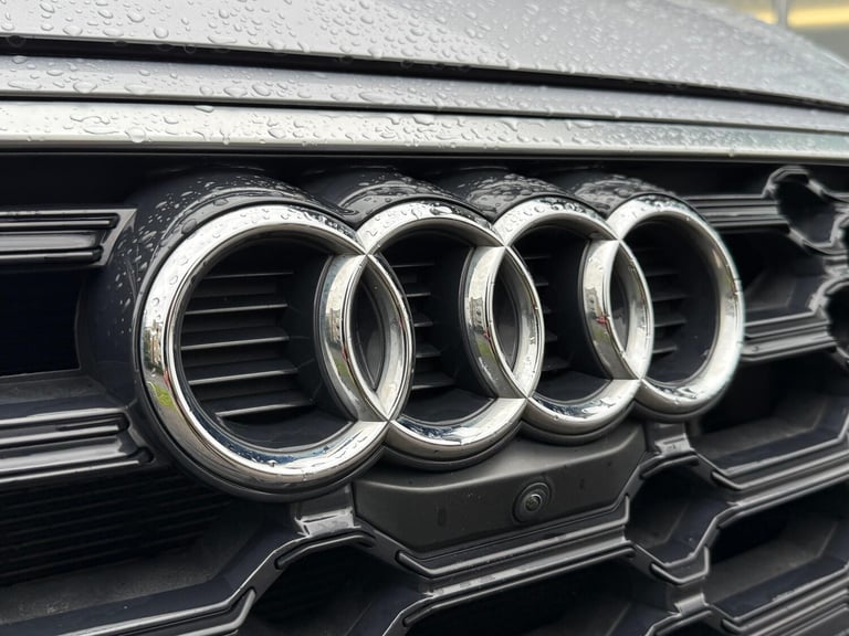  Audi Q5 2.0 TFSIe 55 Competition SUV 5dr Petrol Plug-in Hybrid S Tronic quattro Eur Petrol/Elect...