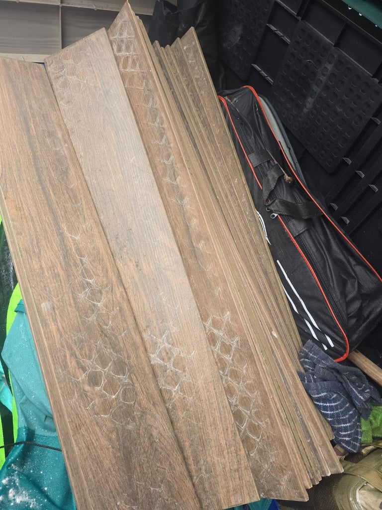 Ceramic plank effect floor tiles