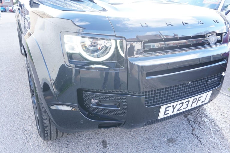 2023 Land Rover Defender 3.0 D300 X-Dynamic HSE 110 5dr Auto [7 Seat] ESTATE DIESEL Automatic
