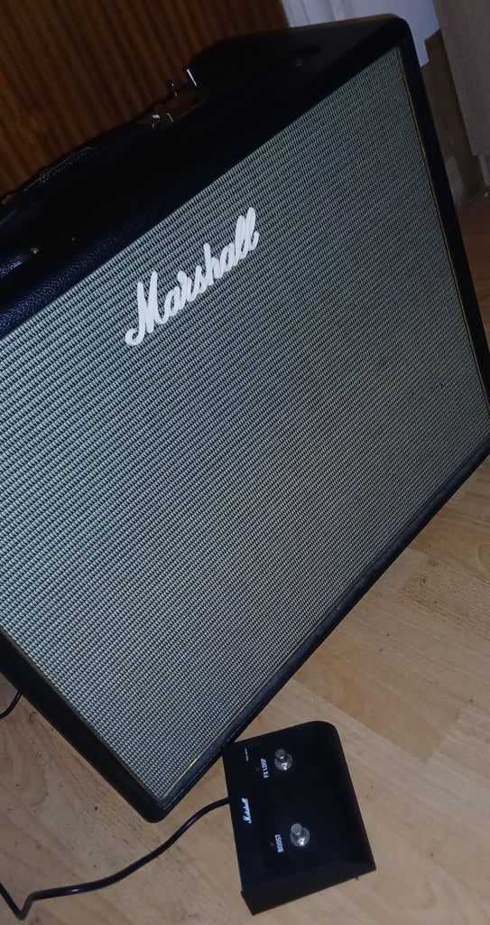 Marshall Origin 50 valve combo